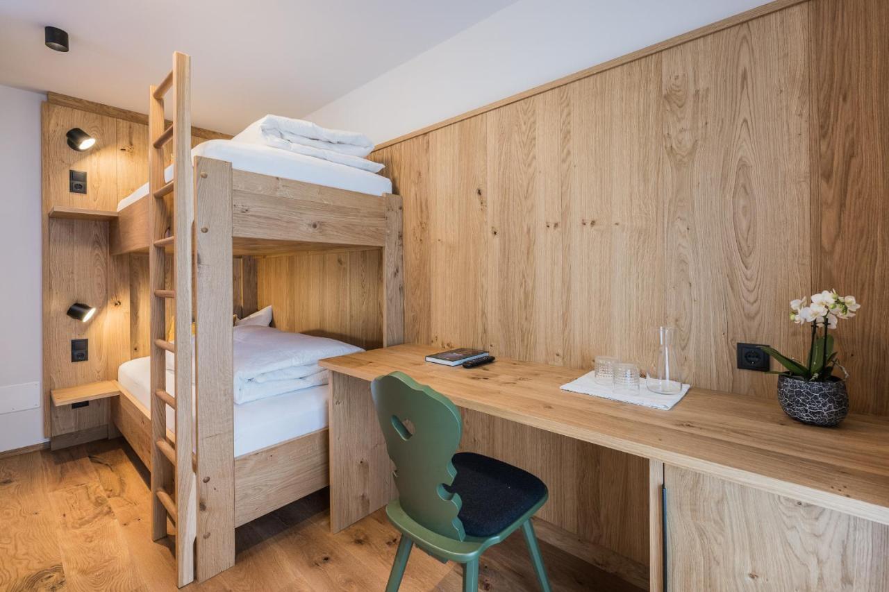 Gasthof Albergo Dolomiten 브라이에스 외부 사진